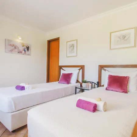 Honolulu By Algarve Vacation Villa *