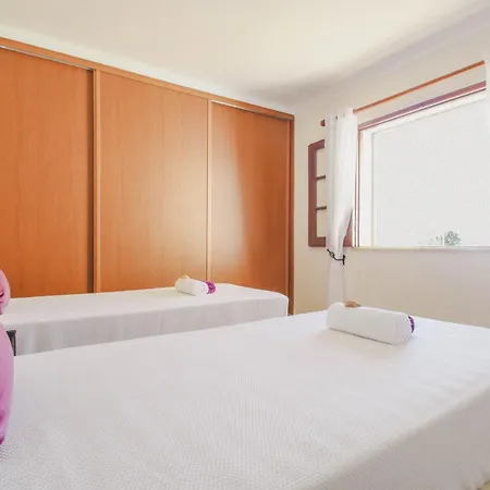 Honolulu By Algarve Vacation Villa